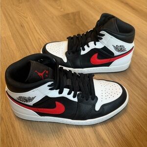 Nike Air Jordan 1 Mid Black White Red Men's Sneakers 7.5M/9W